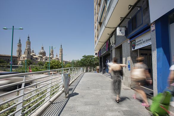 Fachada de la tienda